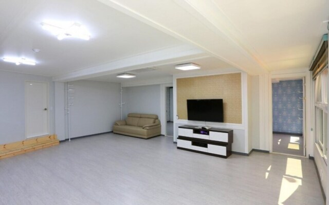 Jecheon Nine Valley Pension