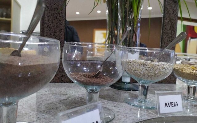 Center Hotel Cambará