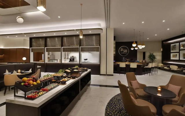 Embassy Suites By Hilton Dubai Business Bay