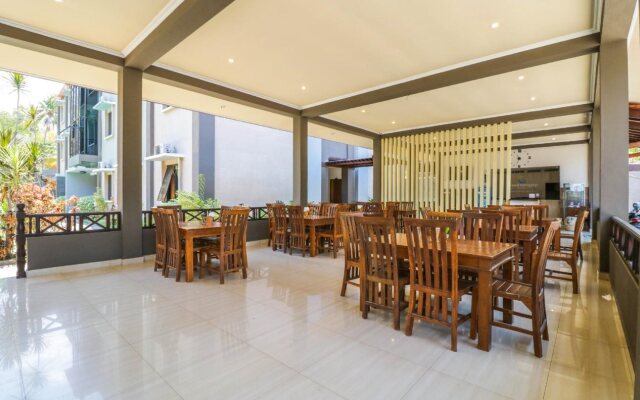 Grand Senggigi Hotel