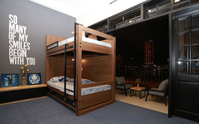 Barneys Danang Backpackers House