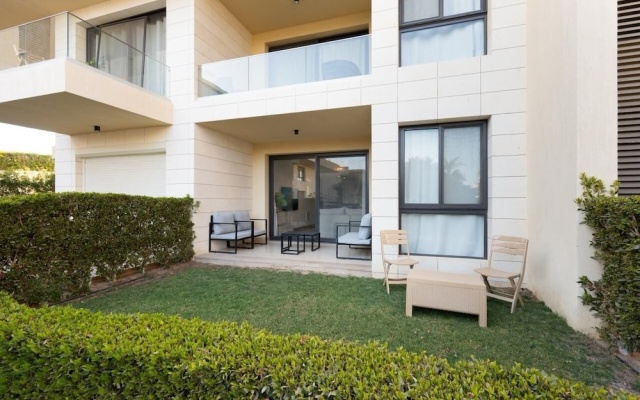 Vesta - Luxury APT - 2BR - G-cribs IV