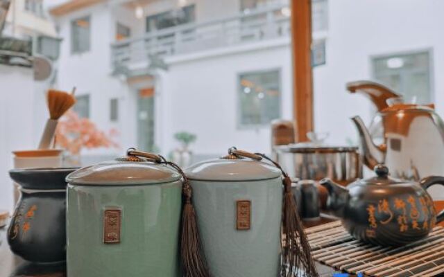 Tingtao Bieyuan Hostel