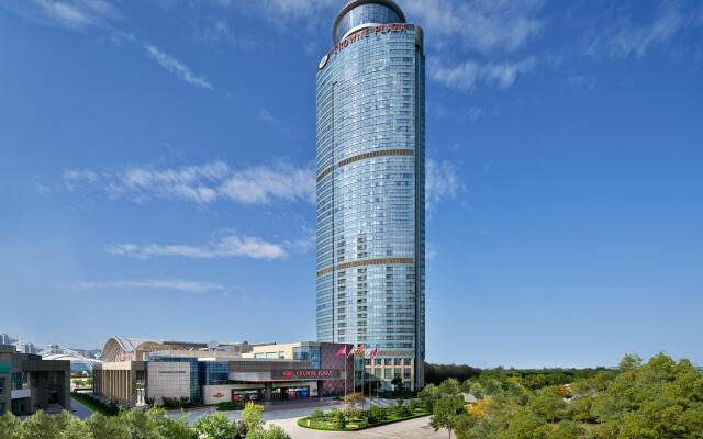 Crowne Plaza Yantai Seaview, an IHG Hotel