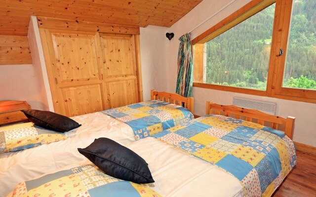 Luxurious Apartment in Champagny-en-vanoise Near Ski Area