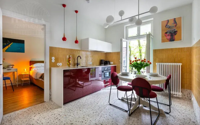 Canvas House Fragola Apartments