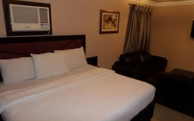 Maidaville Hotel and Suites