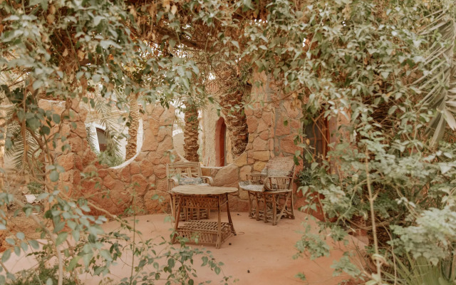 siwa safari paradise hotel