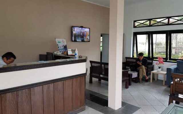 Taman Aer Hotel