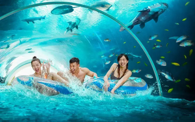Resorts World Sentosa - Equarius Hotel