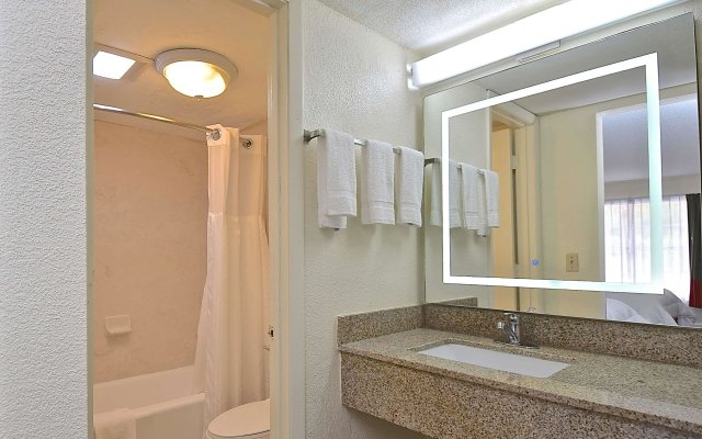 SureStay Hotel by Best Western Sarasota Lido Beach