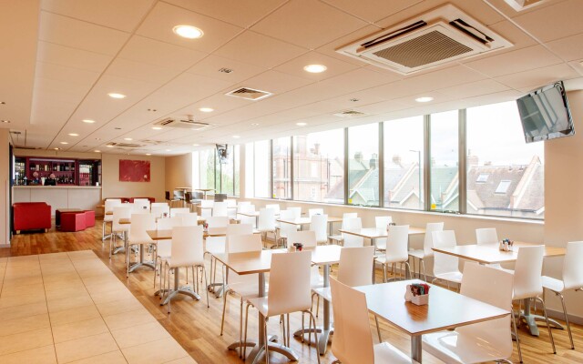 Travelodge London Teddington