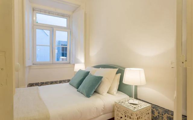 Chiado-apartment-holiday-rental-in-lisbon