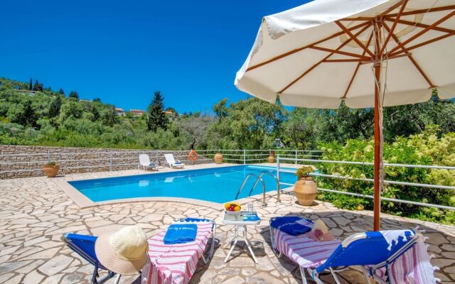 Amphitrite in Paxi With 2 Bedrooms and 2 Bathrooms