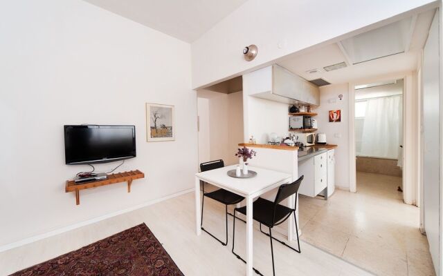 City Escape with Homey Vibes by Sea N Rent