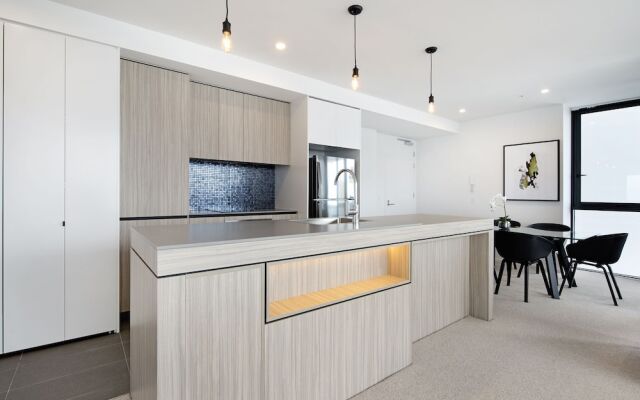 BRAND NEW Qube Broabeach Luxury 2 Bedroom