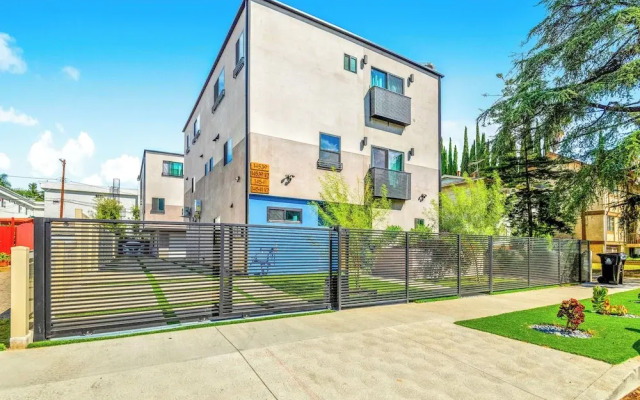 Luxurious Townhome