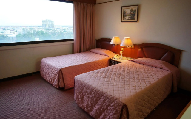 Hatyai Central Hotel