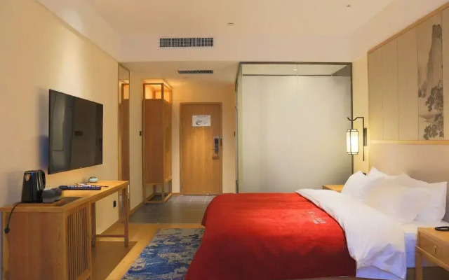 Qianxi Hotel (Zhengzhou Zhongzhou Avenue Yangjun Liu Subway Station Branch)