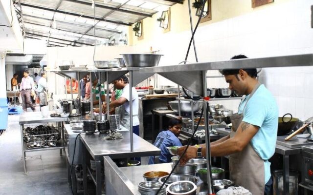 Rasoi Inn