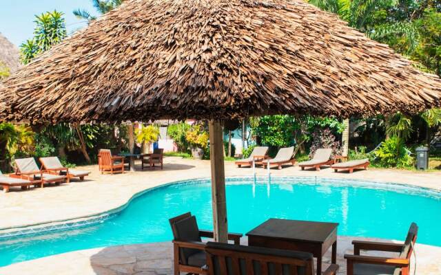 Kijiji Beach Resort