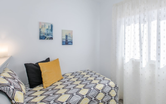 Santa Cruz Downtown Apartment, Luminosidad, Confort y Estilo