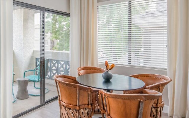 Luxury 2br Near Kierland Commons by Wanderjaunt