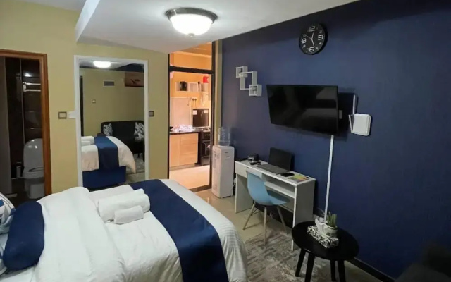 Lux Suites Denis Prit Studio Apartments