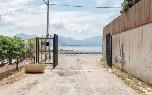 Casa Bouganvillea con Terrazza by Wonderful Italy