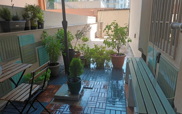 Agias Sofias Square Stunning suite