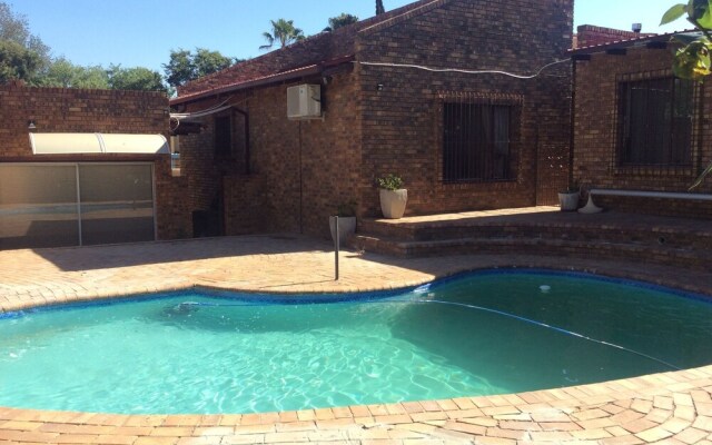 Tafelberg Drive Guesthouse