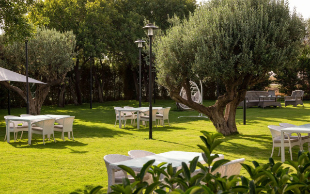 FT Lotus Thermal Hotel&Spa, Trademark Collection By Wyndham