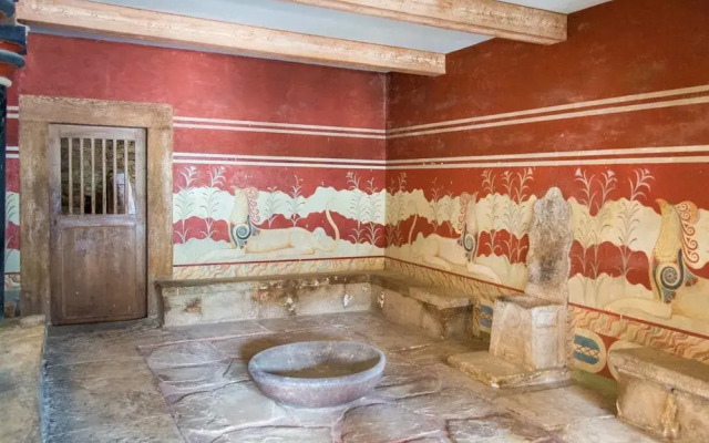Muses: Panoramic View, Close To Historical Sites