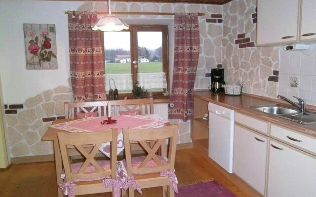 Alluring Holiday Home in Ubersee With Whirlpool