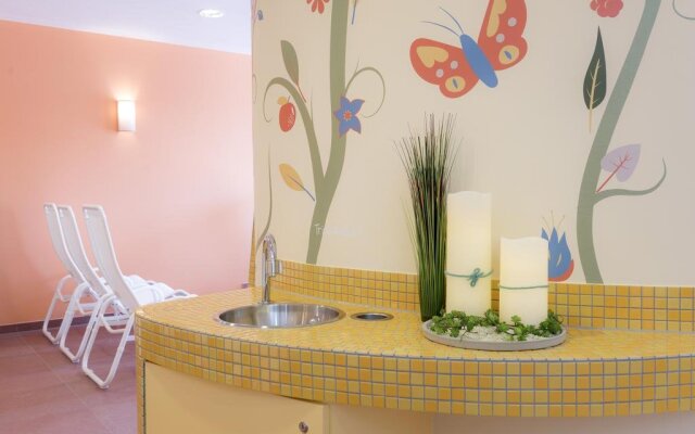JUFA Hotel Stubenbergsee