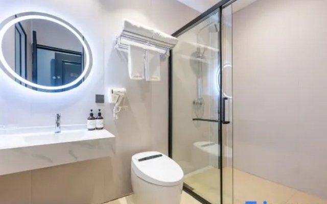 Jiduo Hotel – Bathroom – Nanchang