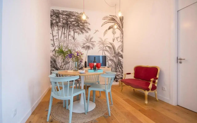 Charming Apartment in Private Condominium at Graça