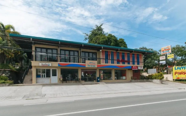 RedDooorz @ Laiya Vivo Hotel Batangas