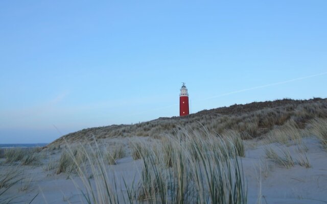 Beautiful Holiday Home in Texel Near Sea