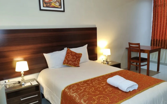 Hotel Los Nogales