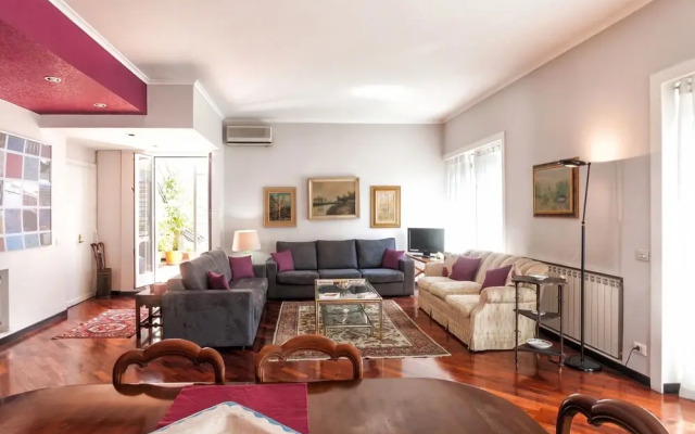 Beautiful penthouse, 2 bedrooms and 2 bathrooms