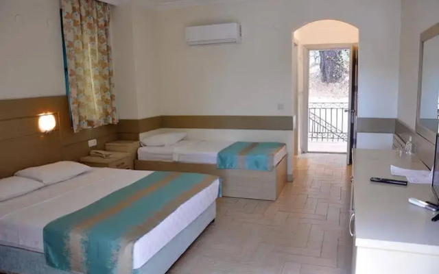 Monte Beach Resort