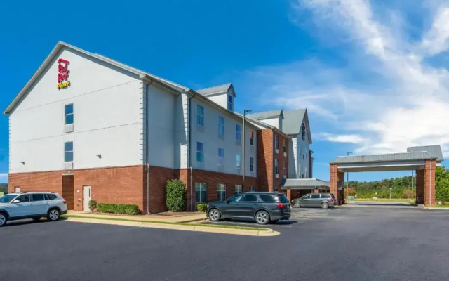 Red Roof Inn PLUS & Suites Birmingham - Bessemer