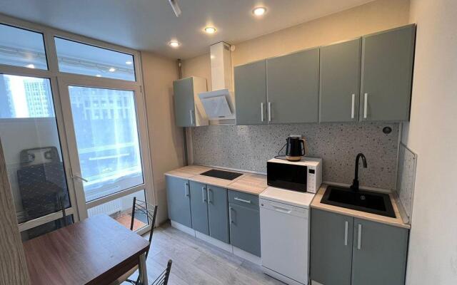 Апартаменты на улице Александра Полина 1