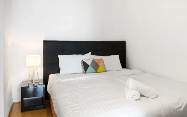 Roomerang at Katherine Place 23