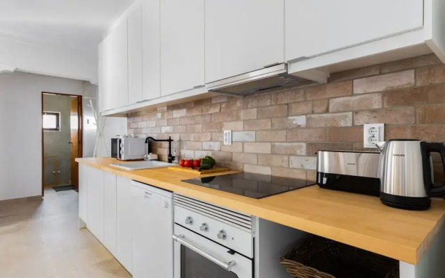 Carvoeira Surf & Family Villa