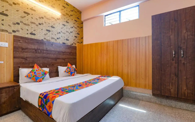 Fabhotel Gsv Inn