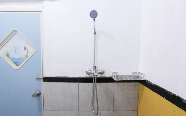 OYO 1594 Al Firdausi Residence