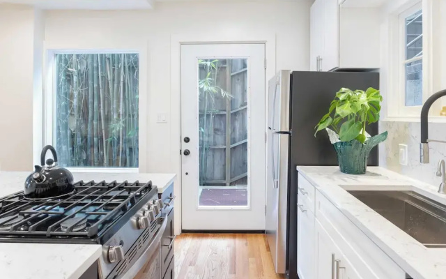 A-lister by Avantstay Hollywood Hills Luxe Group Escape w/ Pool