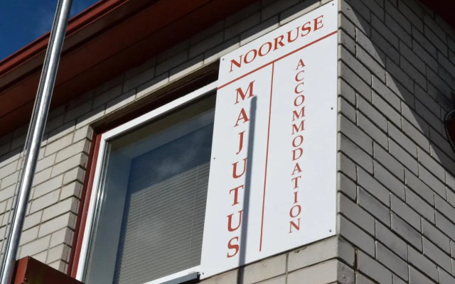 Nooruse Majutus